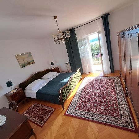 Apartment Artemisia 1 Trogir Exterior foto
